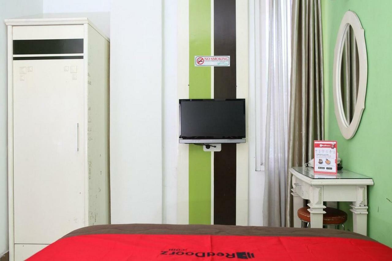 בנדונג Reddoorz Plus @ Talaga Bodas מראה חיצוני תמונה